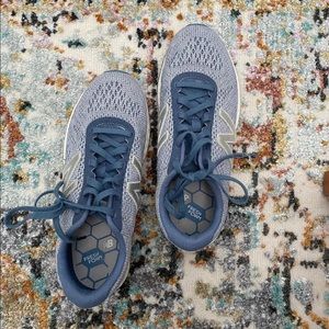 New Balance training shoes